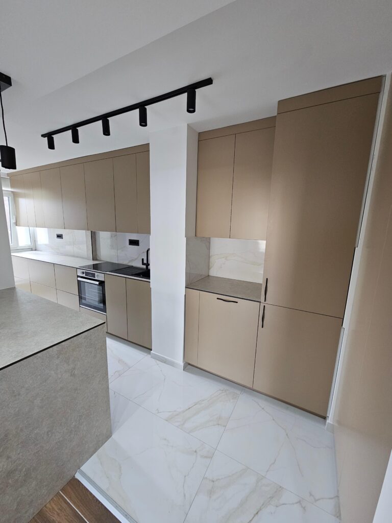 WhatsApp Image 2025-12-10 at 20.13.38 (1)