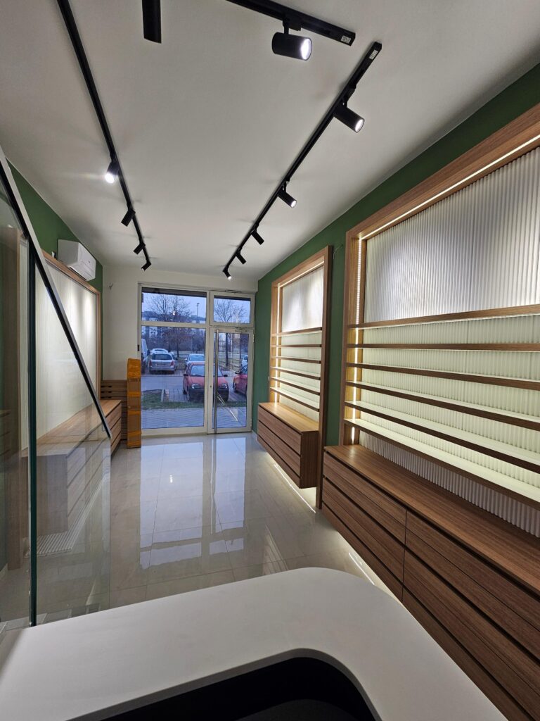 WhatsApp Image 2025-12-10 at 20.20.38 (2)