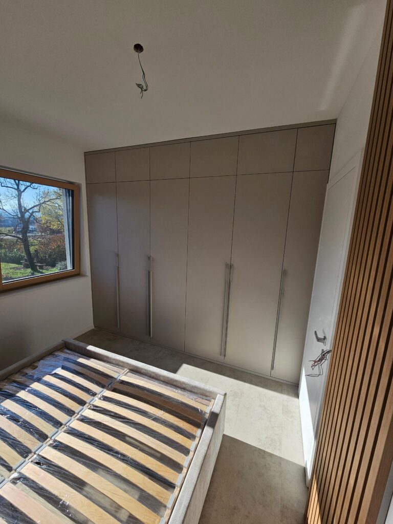 WhatsApp Image 2025-12-10 at 20.31.07 (1)